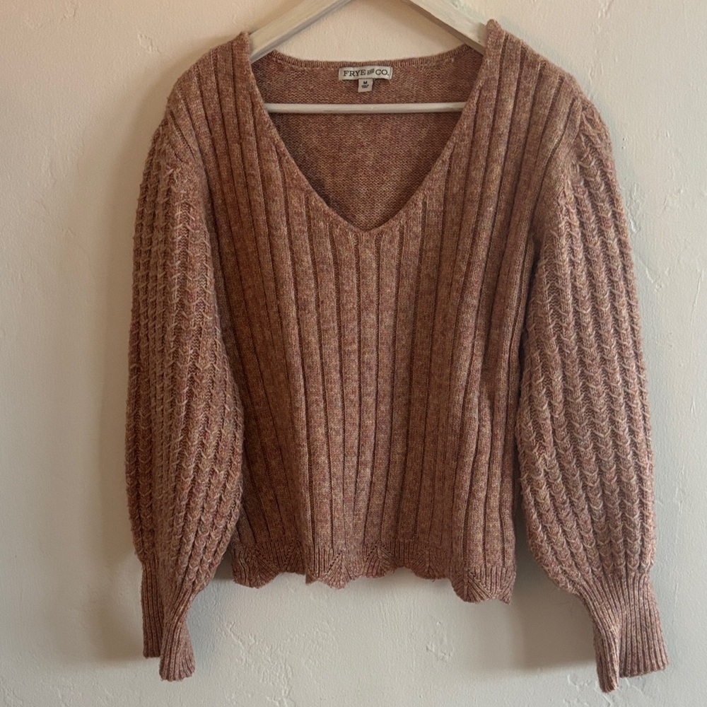 FRYE AND CO. Women's V-Neck Sweater with Balloon Sleeves